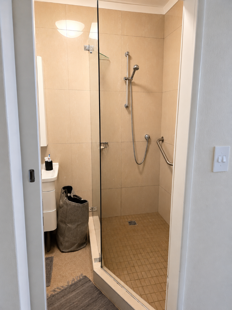 0 Bedroom Property for Sale in Mouille Point Western Cape